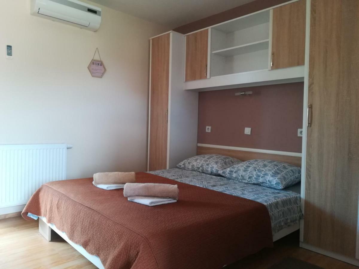 Apartments Vito Nin Extérieur photo